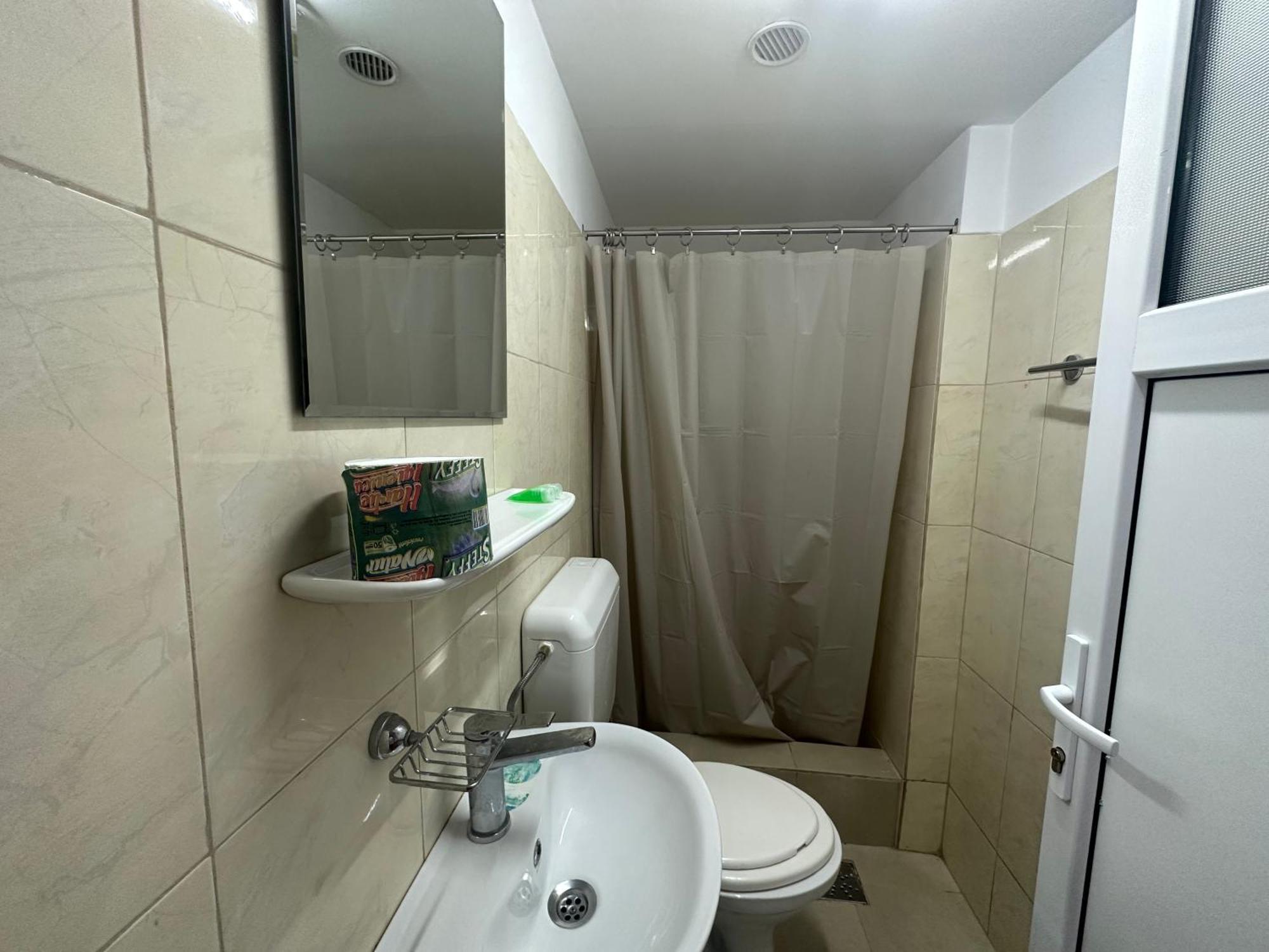 Casa Rustic Cazare 피테슈티 외부 사진